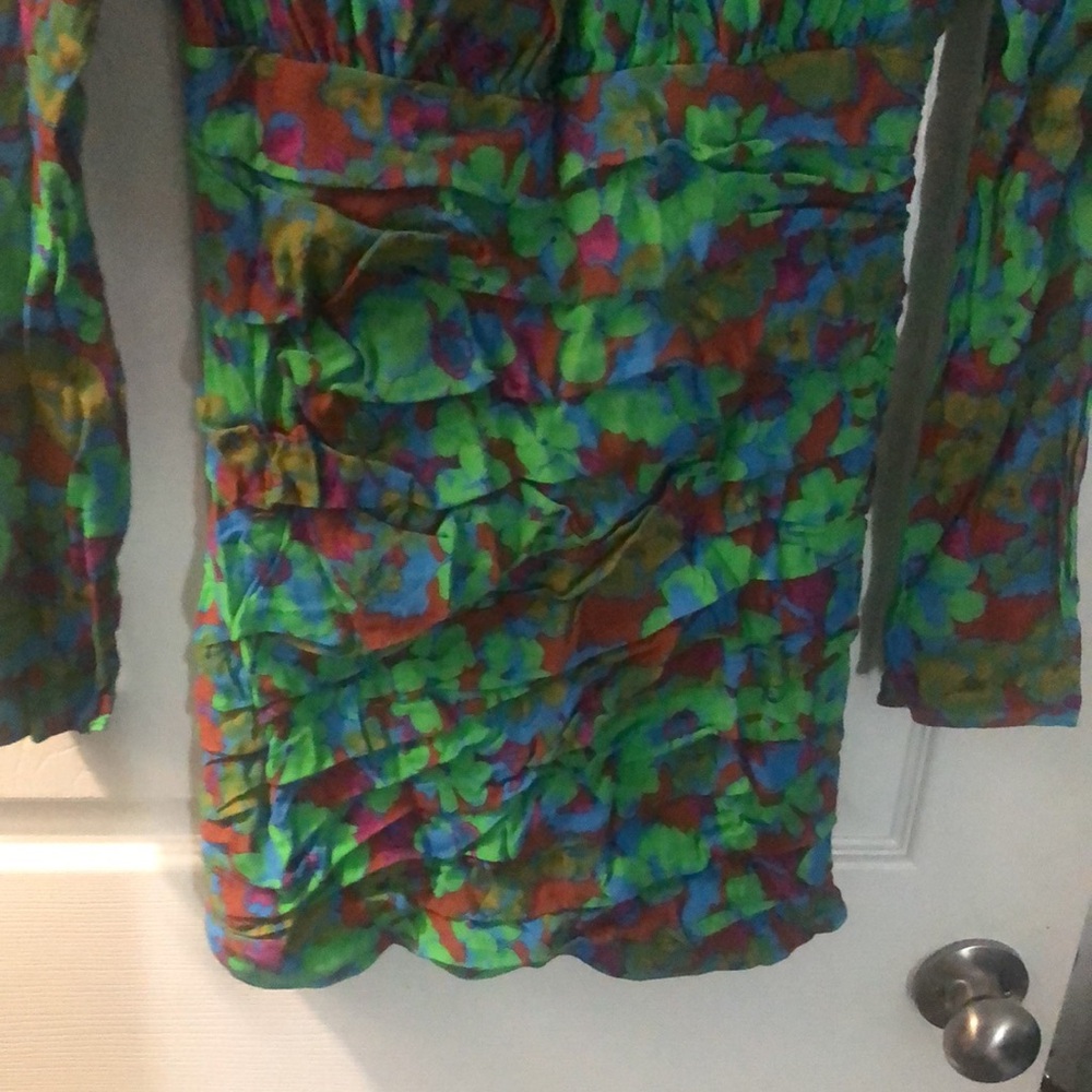 Zara NWOT Floral Ruched dress - Picture 3 of 9